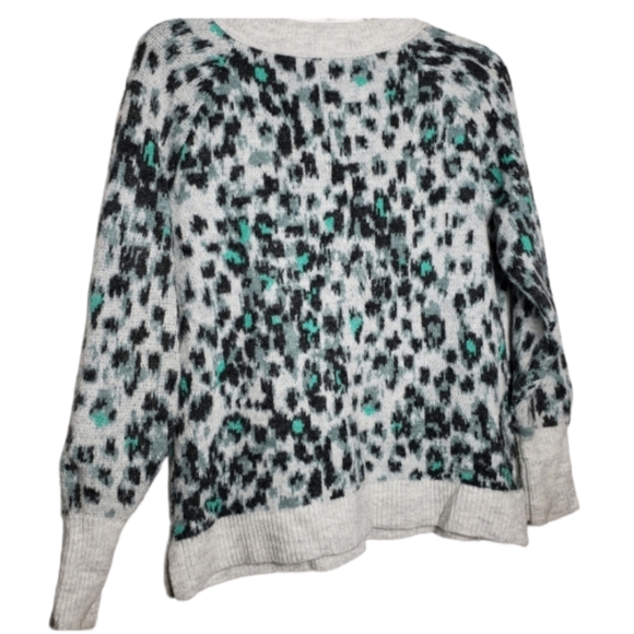 LOFT Leopard Print V-Neck Sweater - Size: XS - Picture 6 of 9